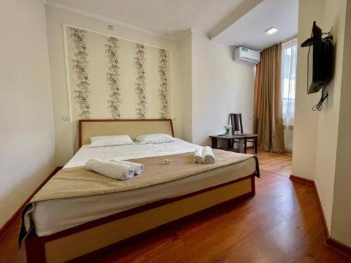 Merien Hotel Yerevan Bagian luar foto