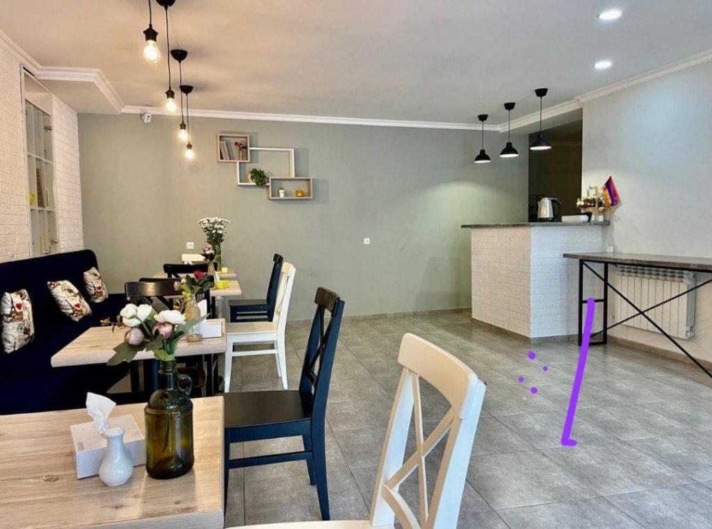 Merien Hotel Yerevan Bagian luar foto